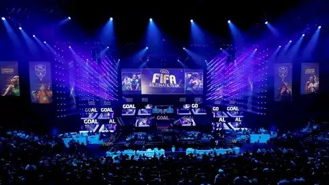 UK eSports 2025: Top FIFA & COD Tournaments